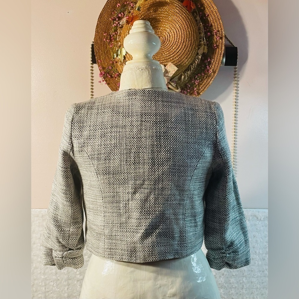 NWT Aqua Tweed Raunchy and Amp Ruffled Cropped Blazer Size Medium! - Picture 4 of 15
